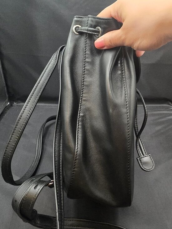 Longchamp Leather Flap Cavalcade Backpack Black main image 6